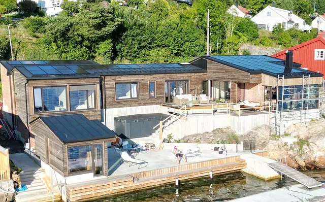 Solceller integrert i båndtekking