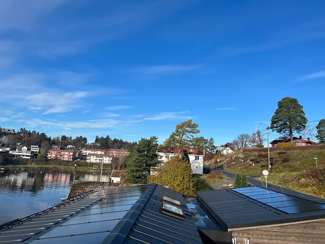Solceller integrert i båndtekking